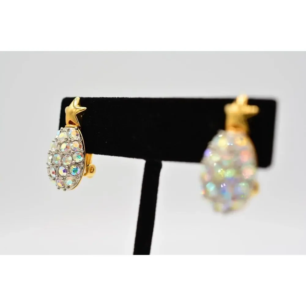Joan Rivers gorgeous earrings